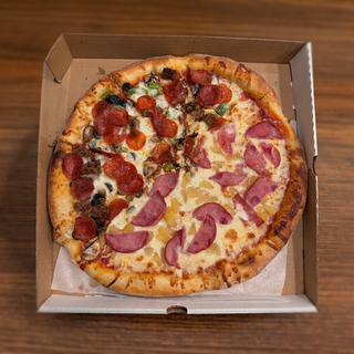 Large  1/2 and 1/2 Specialty