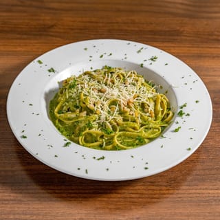 Fettuccine Pesto